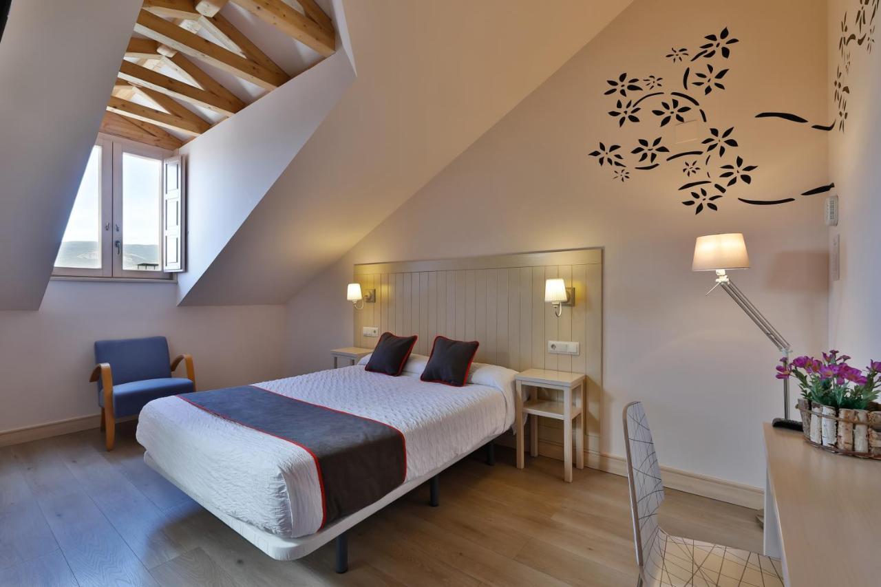 Hostal La Chata By Vivere Stays San Ildefonso Exteriér fotografie